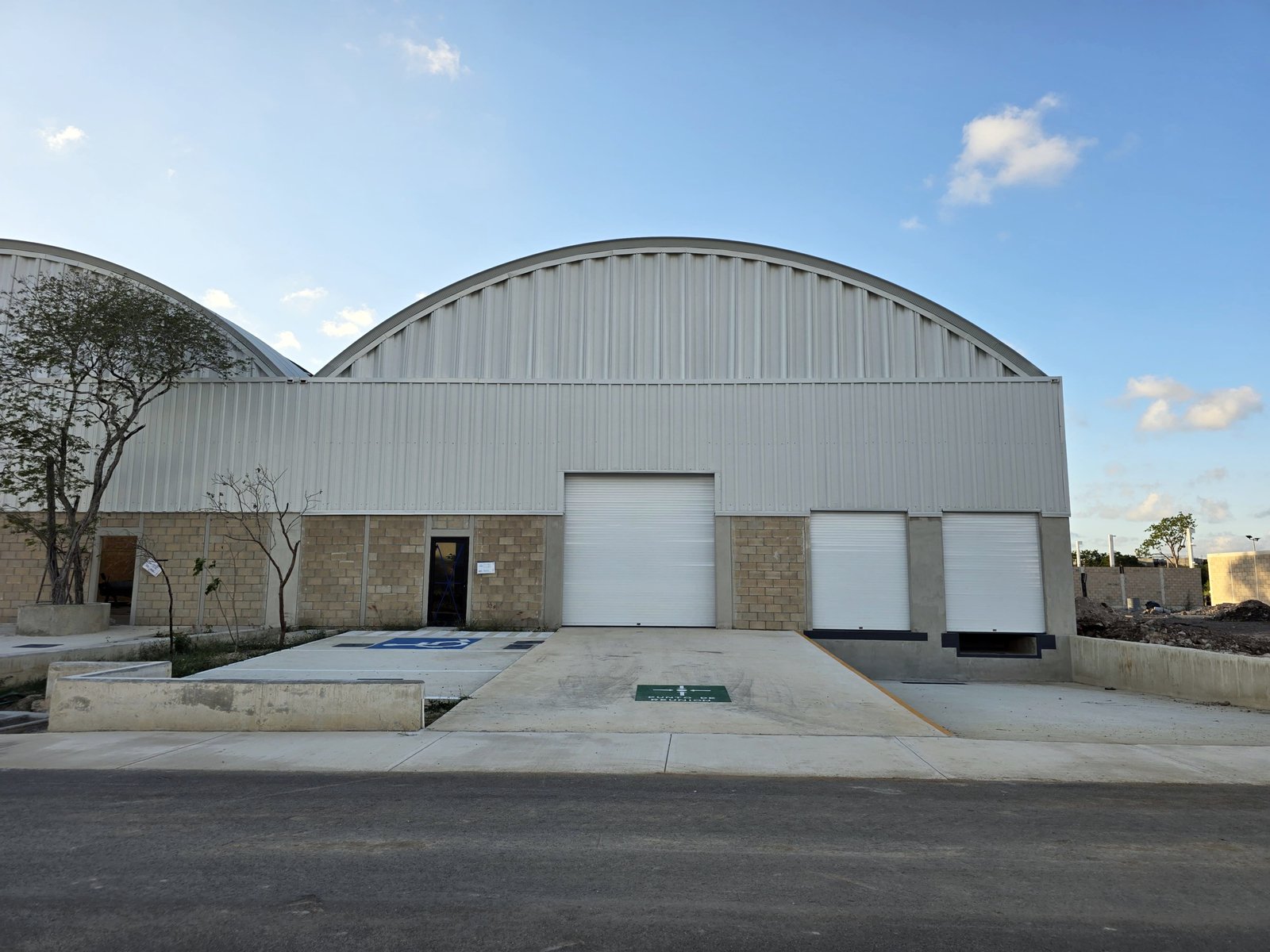 WhatsApp Image 2025-10-21 at 18.14.38